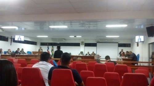 [Simões Filho: vereadores aprovam projeto que autoriza município a contrair empréstimo com Banc...]