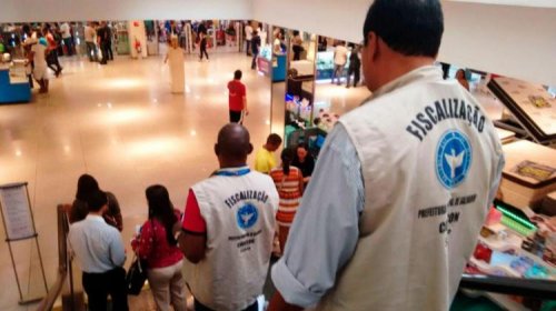 [Lojas de shopping são notificadas por propaganda enganosa durante a Black Friday]