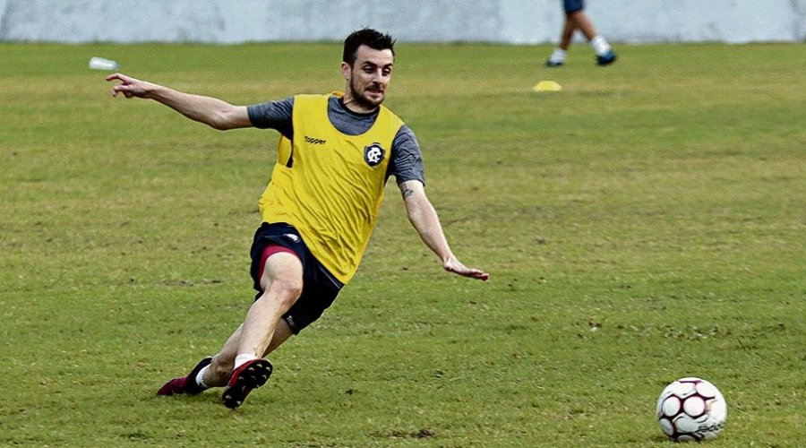[Baianão 2018: Juazeirense anuncia meia que estava no Remo]