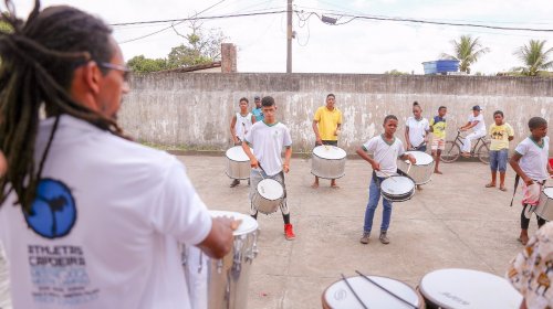 [Alunos de Escola Municipal fazem evento ao Dia da Consciência Negra em Simões Filho]