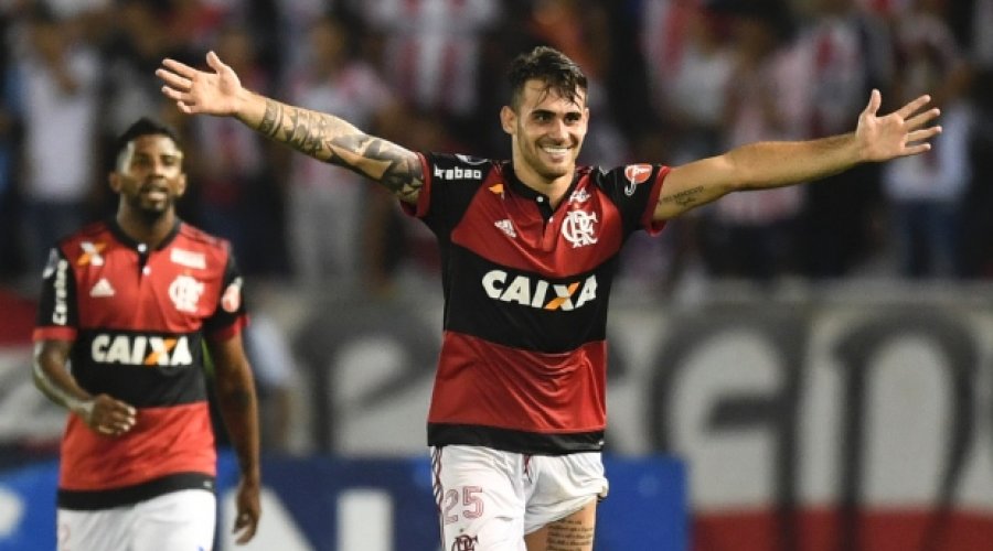 [Flamengo é o sétimo time brasileiro a chegar na decisão da Copa Sul-Americana]