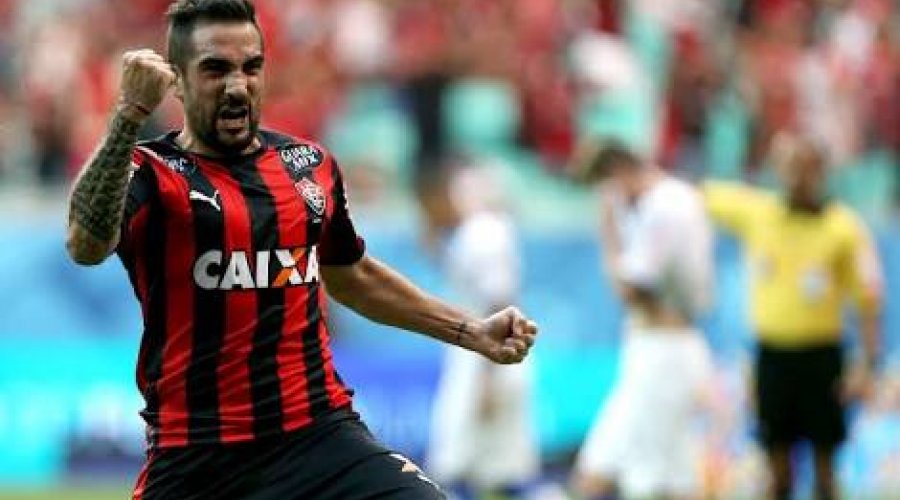 [Ponte Rio-Salvador: “K9” no Vasco, “Escumito” no Vitória]