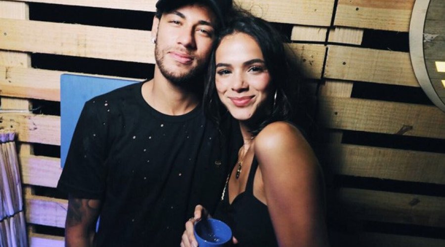 [Neymar e Bruna voltam a namorar, diz revista]