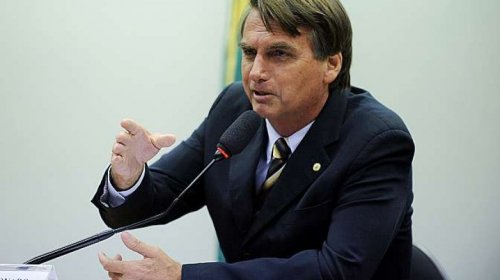 [Bolsonaro tem eleitor mais ativo das redes sociais]