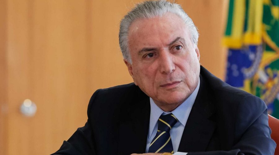 [Temer passará por intervenção semanal contra obstrução urinária]