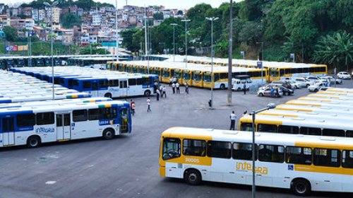 [Ônibus e metrô ficam mais caros nesta terça]