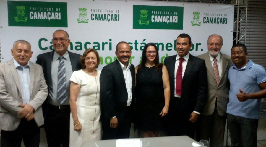 [Novos secretários são empossados na Prefeitura de Camaçari]