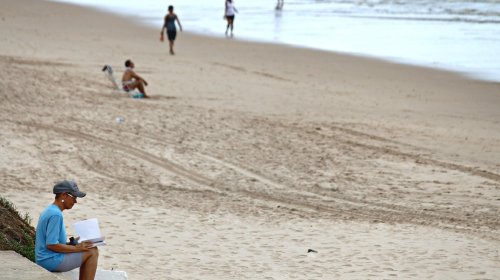 [Salvador: banho de mar deve ser evitado em praia de Jaguaribe]