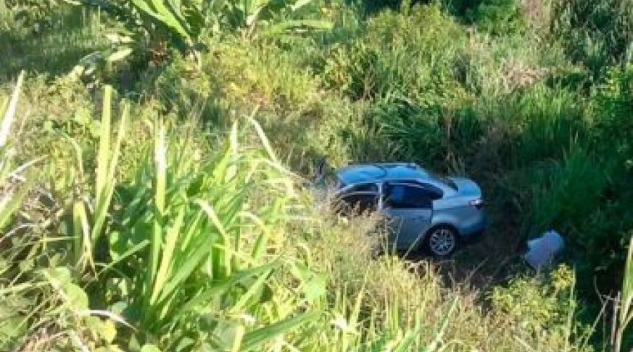 [Turistas de Minas morrem a caminho de Porto Seguro]