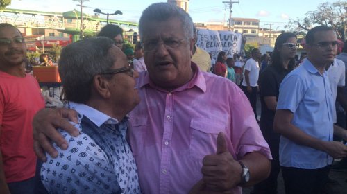 [Em ano de eleição, presença de políticos é marcante na Festa do Padroeiro]