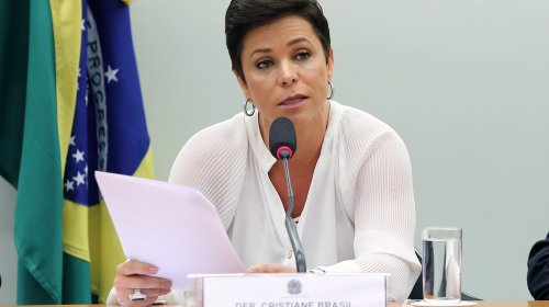 [Justiça Federal suspende posse de Cristiane Brasil no Ministério do Trabalho]