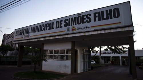 [Simões Filho: Secretária da Saúde fala sobre como controla o serviço médico público]