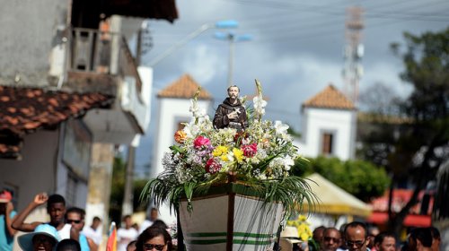 [Camaçari: ciclo de festas populares tem início nesta sexta (12)]