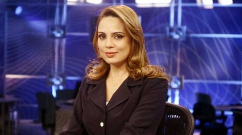 [Rachel Sheherazade machuca o pé e é afastada do SBT Brasil]