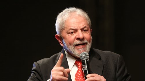 [Lula critica presidente do TRF-4 ]