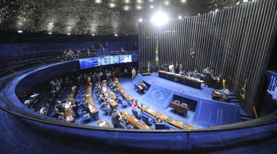 [Senado gastará R$ 3,6 milhões com mudança de parlamentares; reeleitos recebem 2 vezes]