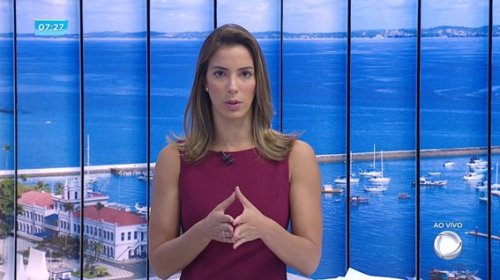 [Jornalista baiana descobre nódulo nos seios Jéssica Smetak alerta sobre a importância dos exam...]
