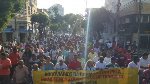 [“ Estamos vivendo uma ditadura do transporte, onde o governo quer ditar o que a população tem...]