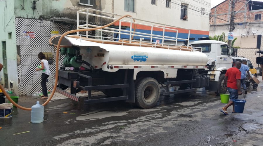 [Veja lista: mais de 20 bairros de Salvador terão fornecimento de água interrompido]