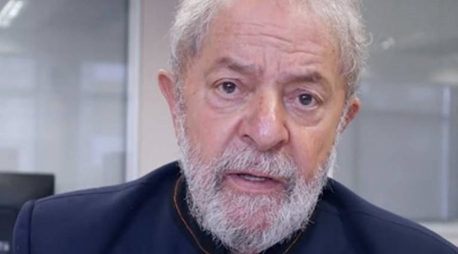 [Lula volta a afirmar que foi preso por injustiça]