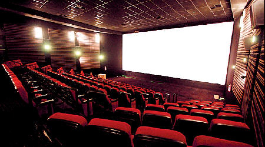 [Cinemas de Salvador serão obrigados a reservar sessão especial para crianças com autismo ]