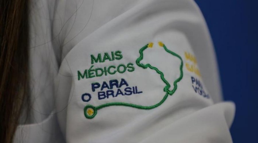 [Mais médico: Mais de 1,4 mil vagas ainda não foram preenchidas ]