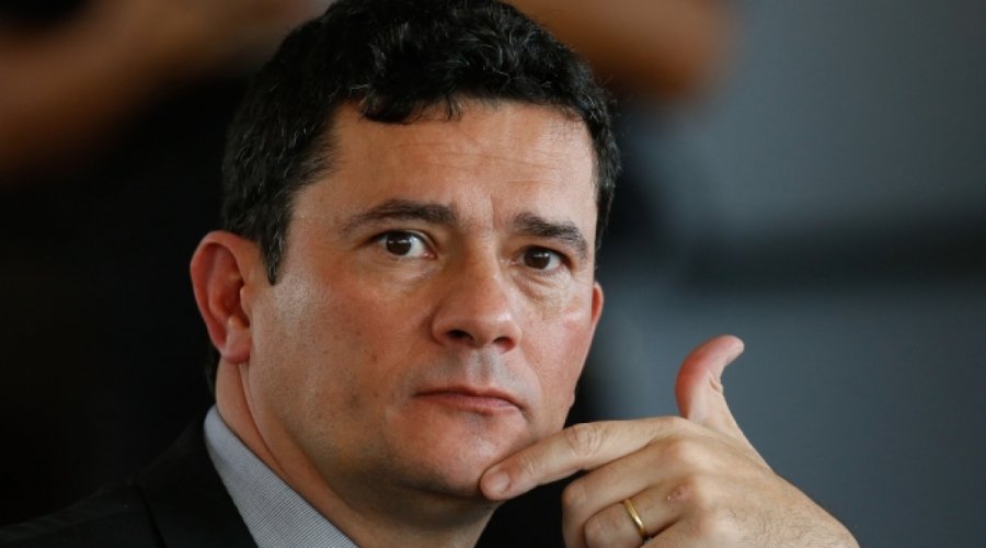 [Moro enviará projeto ao Congresso para criminalizar caixa 2]