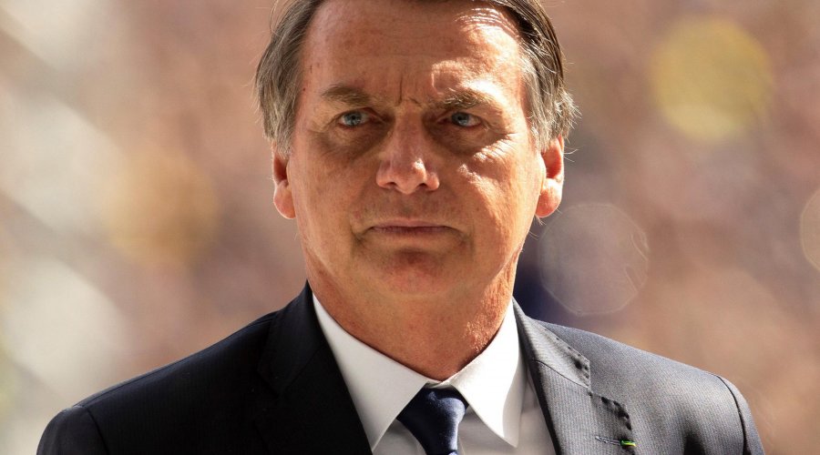 [Equipe de Bolsonaro estuda idade mínima de 45 anos para aposentadoria de militares]