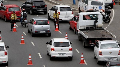 [TRF mantém vinculação do IPVA ao licenciamento de veículos]