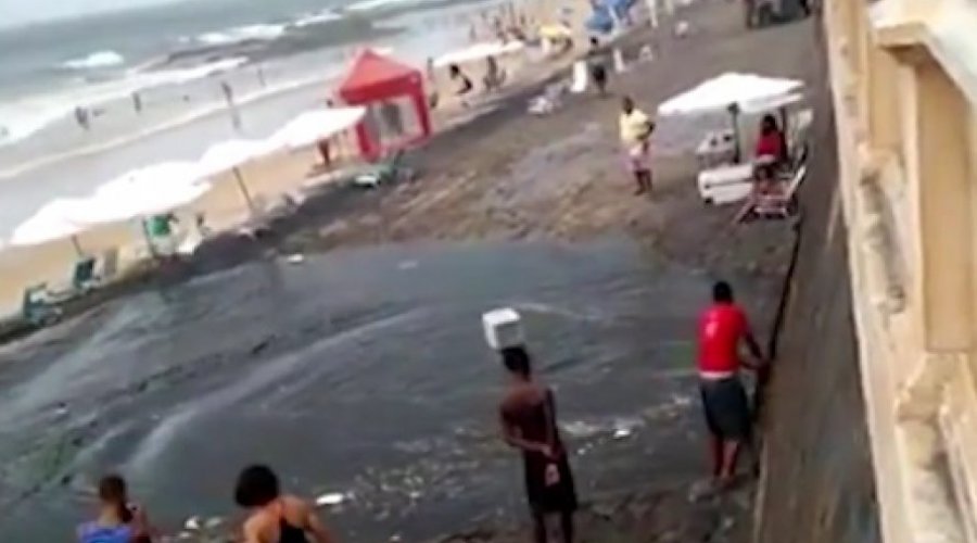 [Governador Rui Costa e o prefeito ACM Neto voltam a se desentender por causa de esgoto em praia da Barra]