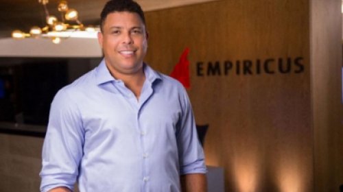 [Ronaldo Fenômeno é processado por não cumprir com despesas do filho]