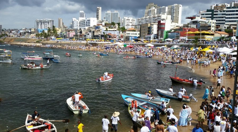[Licenciamento de ambulantes para festa de Iemanjá começa hoje (24)]