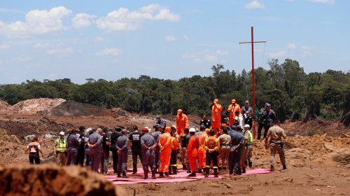 [Brumadinho: Número de mortos confirmados em sobe para 142]