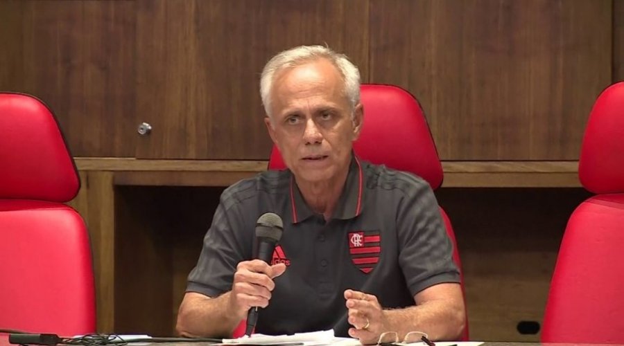 [Presidente do Flamengo diz que picos de energia causaram incêndio que matou 10 adolescentes]