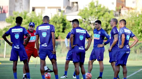 [Tentando recuperação no campeonato, Bahia enfrenta Jacobina neste domingo]