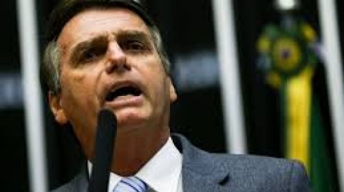 [Previdência: Bolsonaro define idades mínimas de 62 e 65 anos ]