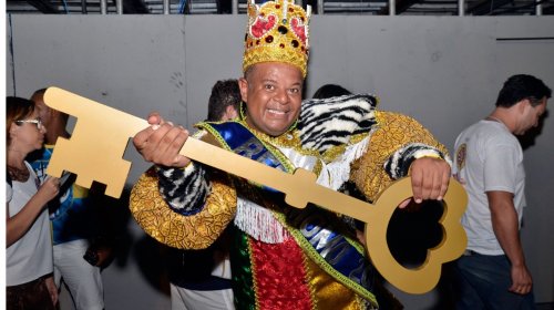 [Renildo Barbosa é eleito Rei Momo do carnaval 2019 em Salvador]