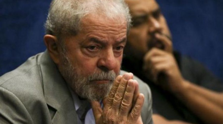 [Defesa pedirá saída de Lula da prisão para ir ao velório de neto de sete anos]