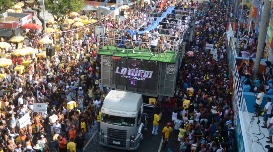 [Carnaval de Salvador é considerado o melhor da década]