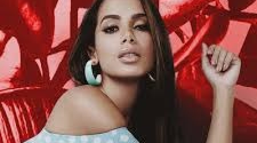 ['Sou desapegada com essas coisas', diz Anitta sobre beijo em Neymar]