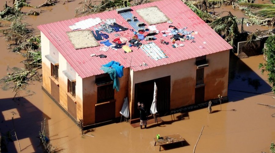 [África: Passa de 1 mil o número de mortos pelo ciclone Idai]