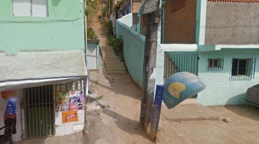[Imóvel desaba no Calabetão]