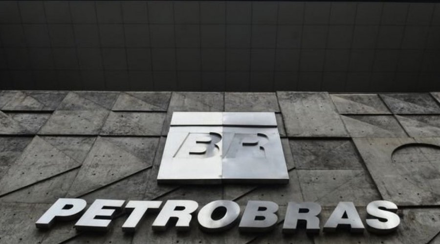 [Petrobras coloca à venda campos terrestres na Bahia]