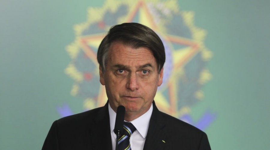 [Bolsonaro ameaça acabar com o povo indígena, diz líder Raoni]