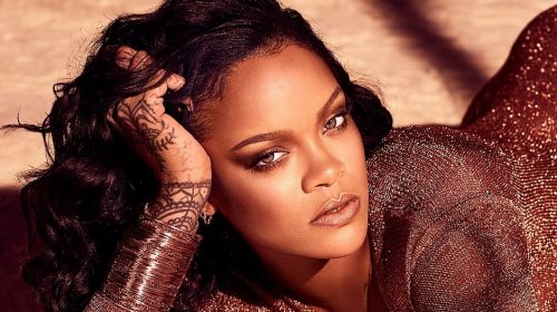 [Rihanna é a mulher da música mais rica do mundo, diz revista]