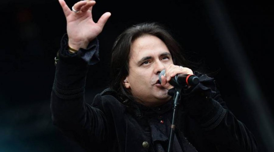 [Morre  aos 47 anos Andre Matos, ex-vocalista e fundador da banda Angra]