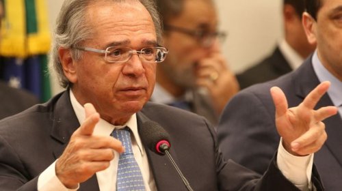 [Segundo Paulo Guedes, impacto na economia é de R$860 bilhões só com cort]