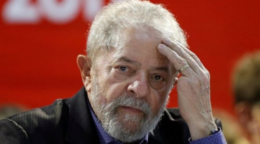 [Defesa de Lula rebate carta de Léo Pinheiro e afirma que empreiteiro fabricou versão ]