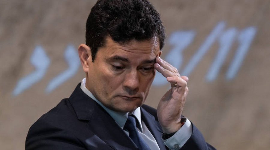 [Moro volta a não reconhecer 'autenticidade' de mensagens]