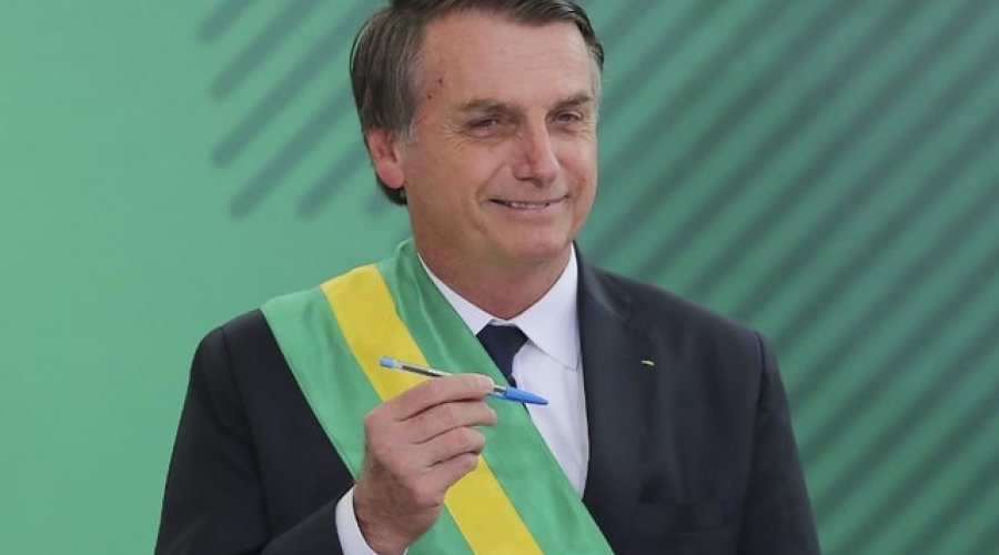 [Bolsonaro deposita confiança na aprovação da previdência]